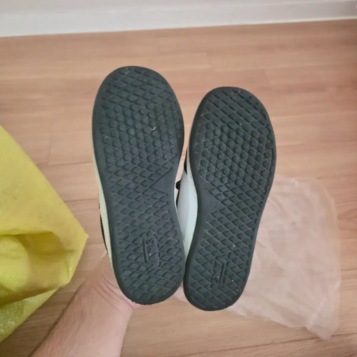 thumbnail-6